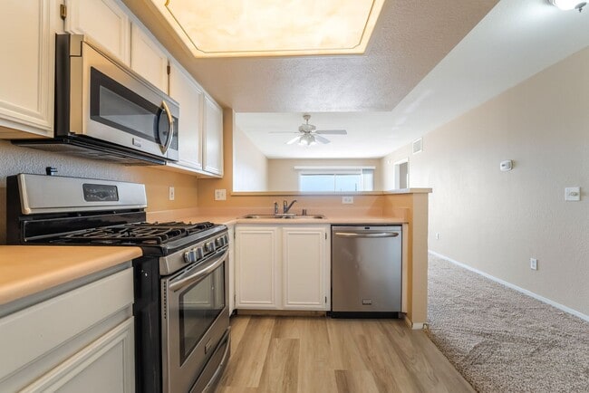 Building Photo - Stylish Condo with Stunning Strip Views!