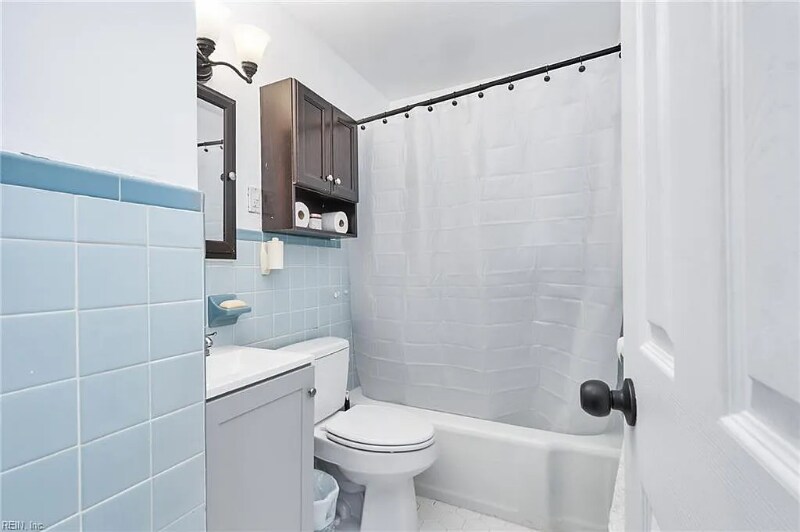 Building Photo - 3465 E Bonner Dr