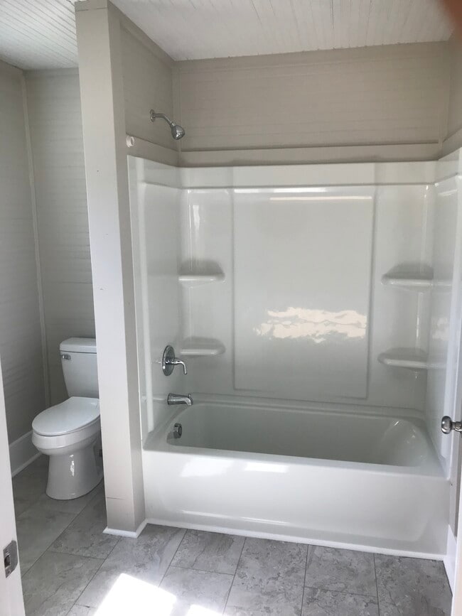 Building Photo - 506 Pickens St