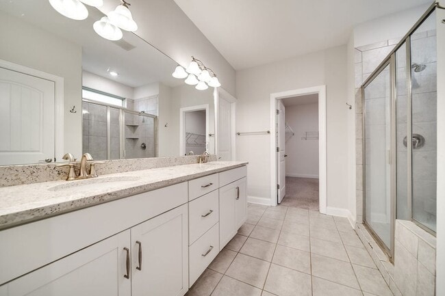 Building Photo - 1681 Boardwalk Pl
