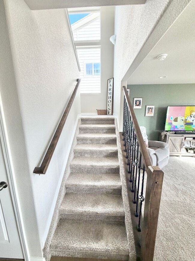 Building Photo - Like New Home for Rent on Truscott!