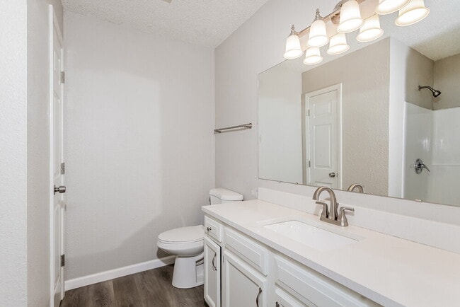 Building Photo - 8043 Southern Trails Pl