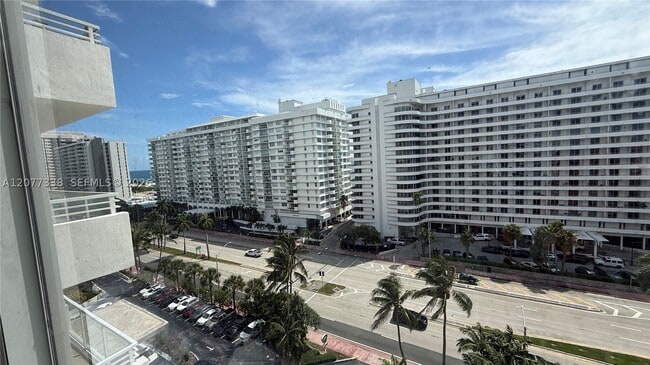 Building Photo - 5600 Collins Ave