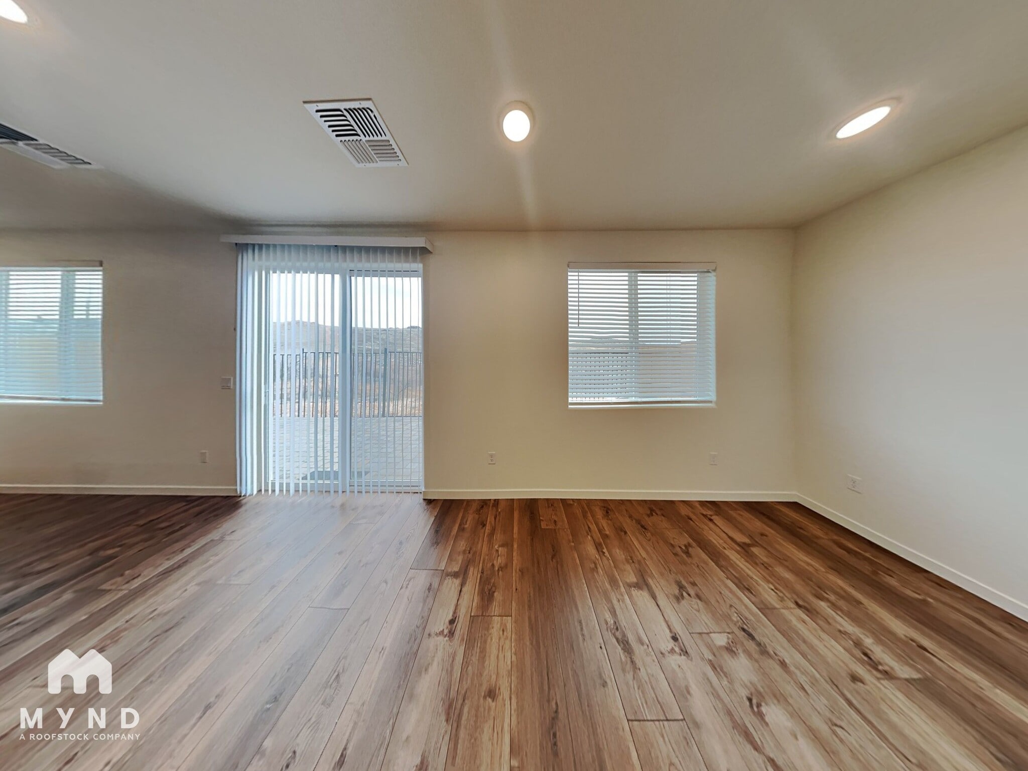 Building Photo - 4904 Black Falcon Way