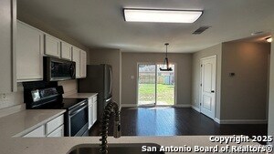 Building Photo - 10402 Marengo Ln