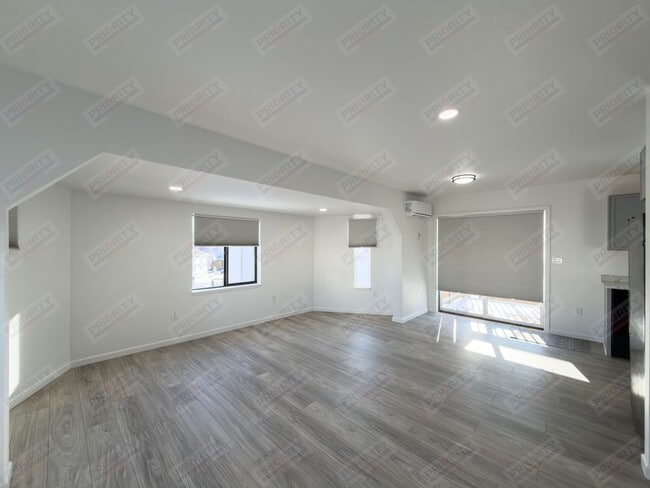 Building Photo - Completely remodeled home!