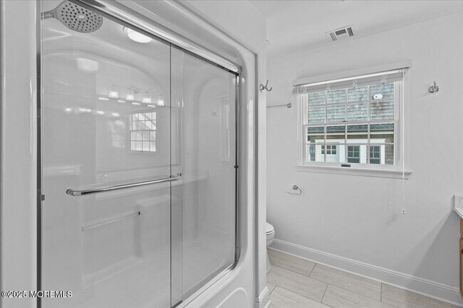Building Photo - 1118 Barnegat Ln