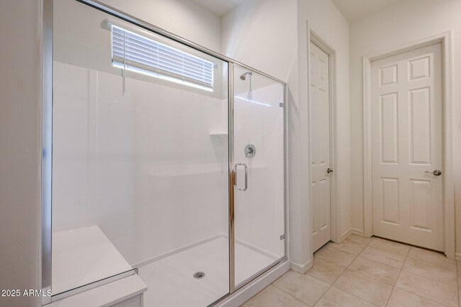 Building Photo - 24885 N 170th Dr