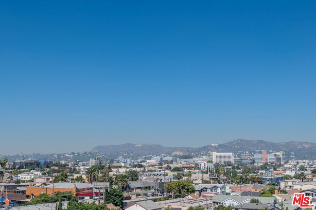 Building Photo - 3933 Marathon St