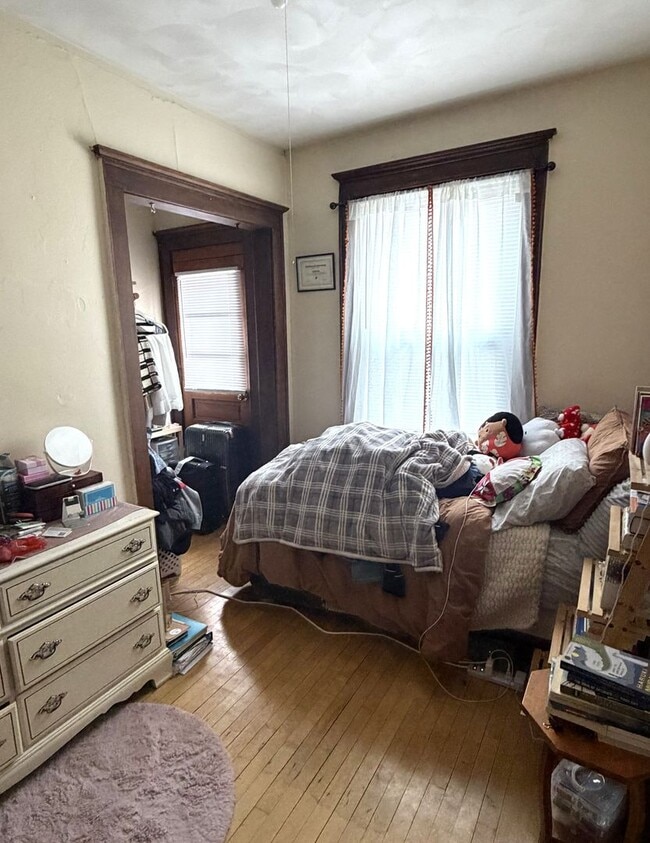 Building Photo - 1702 E Belleview Pl