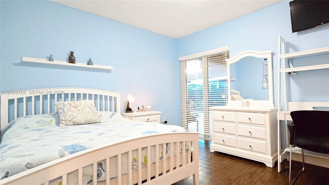 Building Photo - 3796 SW 148th Ct