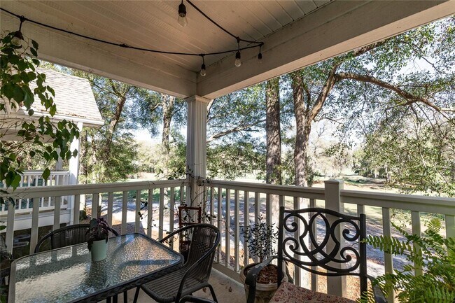 Building Photo - 2/2 Condo in The Links @ Haile Plantation - available mid-May!