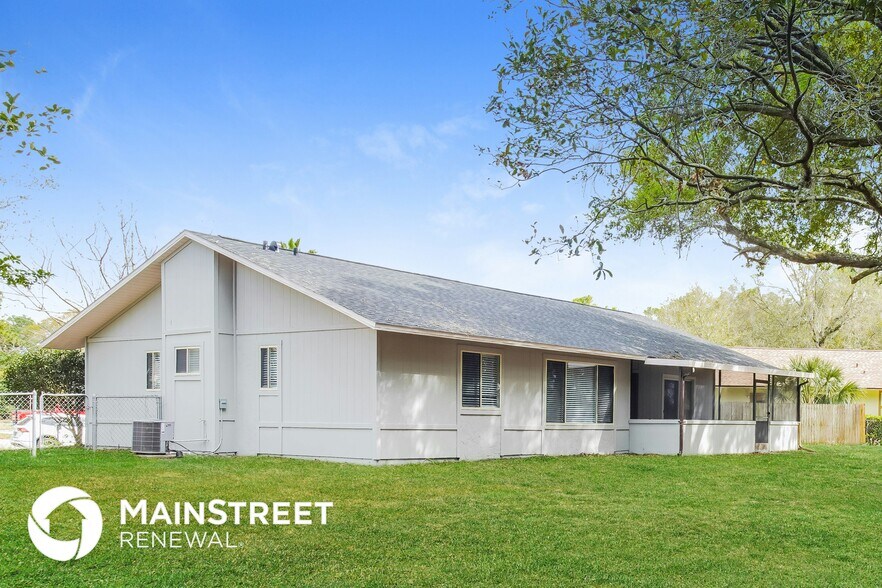 Building Photo - 8000 Krista Lynn Ct