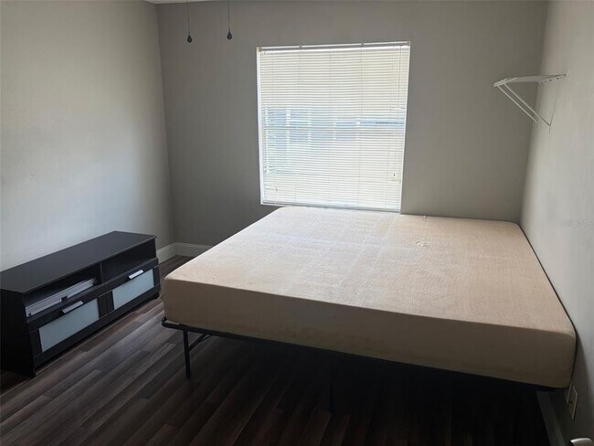 Building Photo - 4314 Pershing Pointe Pl
