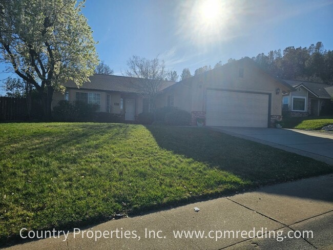 Building Photo - Spacious 4-Bedroom Home in Mary Lake Neighborhood Available Now!