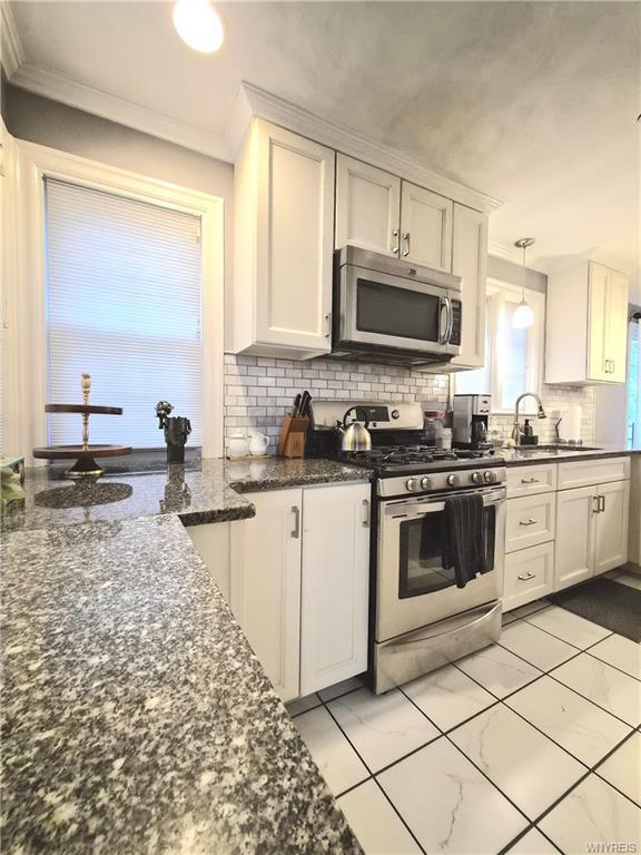 Building Photo - 30 Manlon Terrace