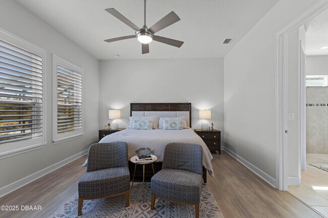 Building Photo - 636 Mosaic Blvd