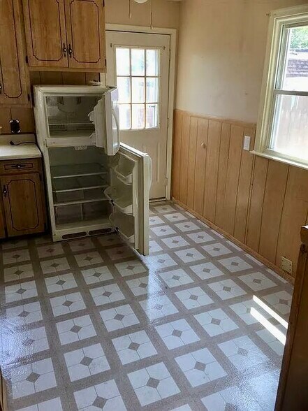 Building Photo - 6171 Wilkie St