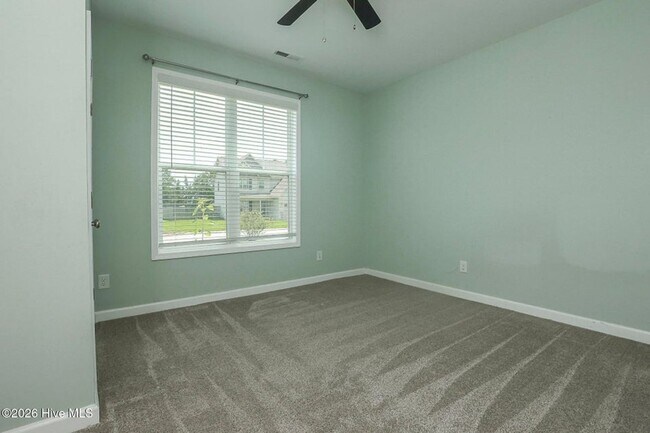 Building Photo - 223 Holly Grove Ct E