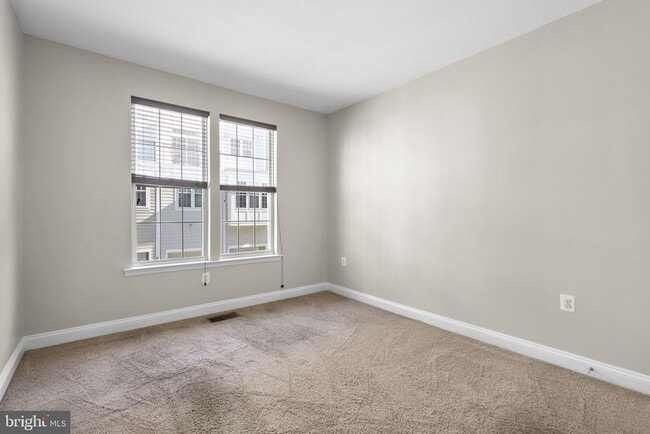 Building Photo - 11209 Chase St