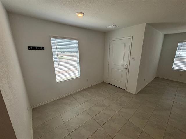 Building Photo - 206 Sunflower St