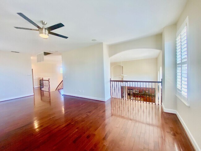 Building Photo - AVAILABLE BY 1/1/26 - ELEGANT AND SPACIOUS 4 BED, 4 BATH 2 STORY HOME WITH VIEWS OF EL DORADO HILLS