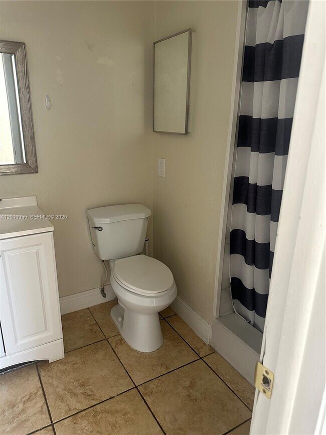 Building Photo - 8460 SW 156th Pl