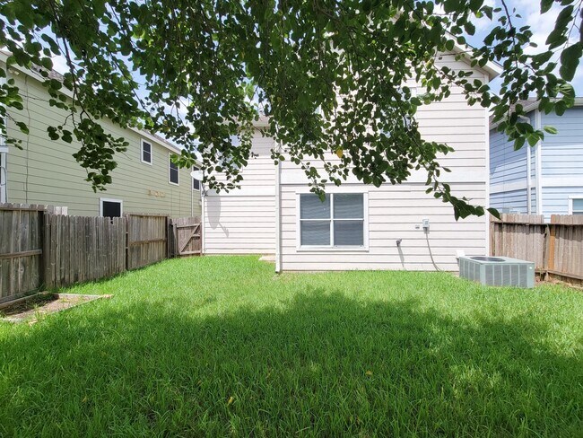 Building Photo - 8106 Arrington Forest Ln