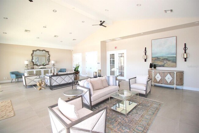 Building Photo - 20 Del Palma Dr