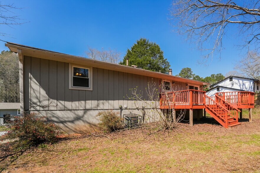 Building Photo - 2194 Cherokee Valley Cir