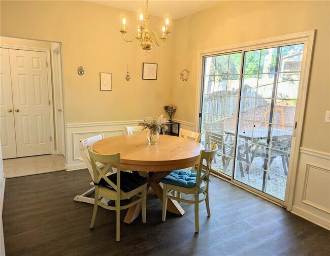 Building Photo - 11620 Bentham Ct