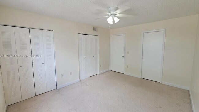 Building Photo - 1749 Village Blvd