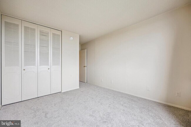 Building Photo - 11801 Rockville Pike