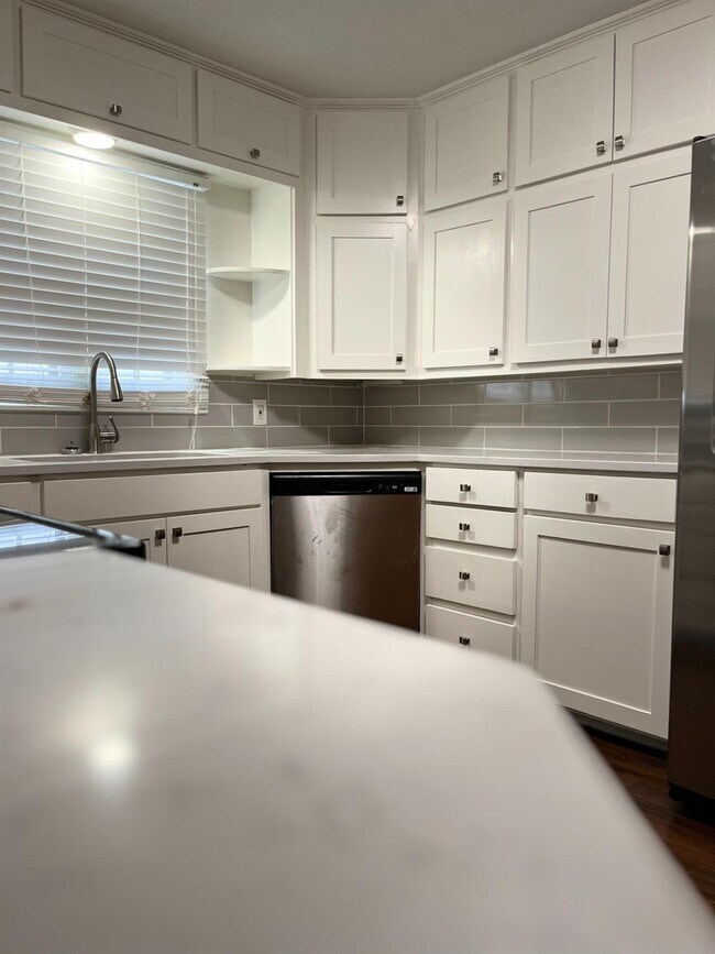 Building Photo - 4009 44th St