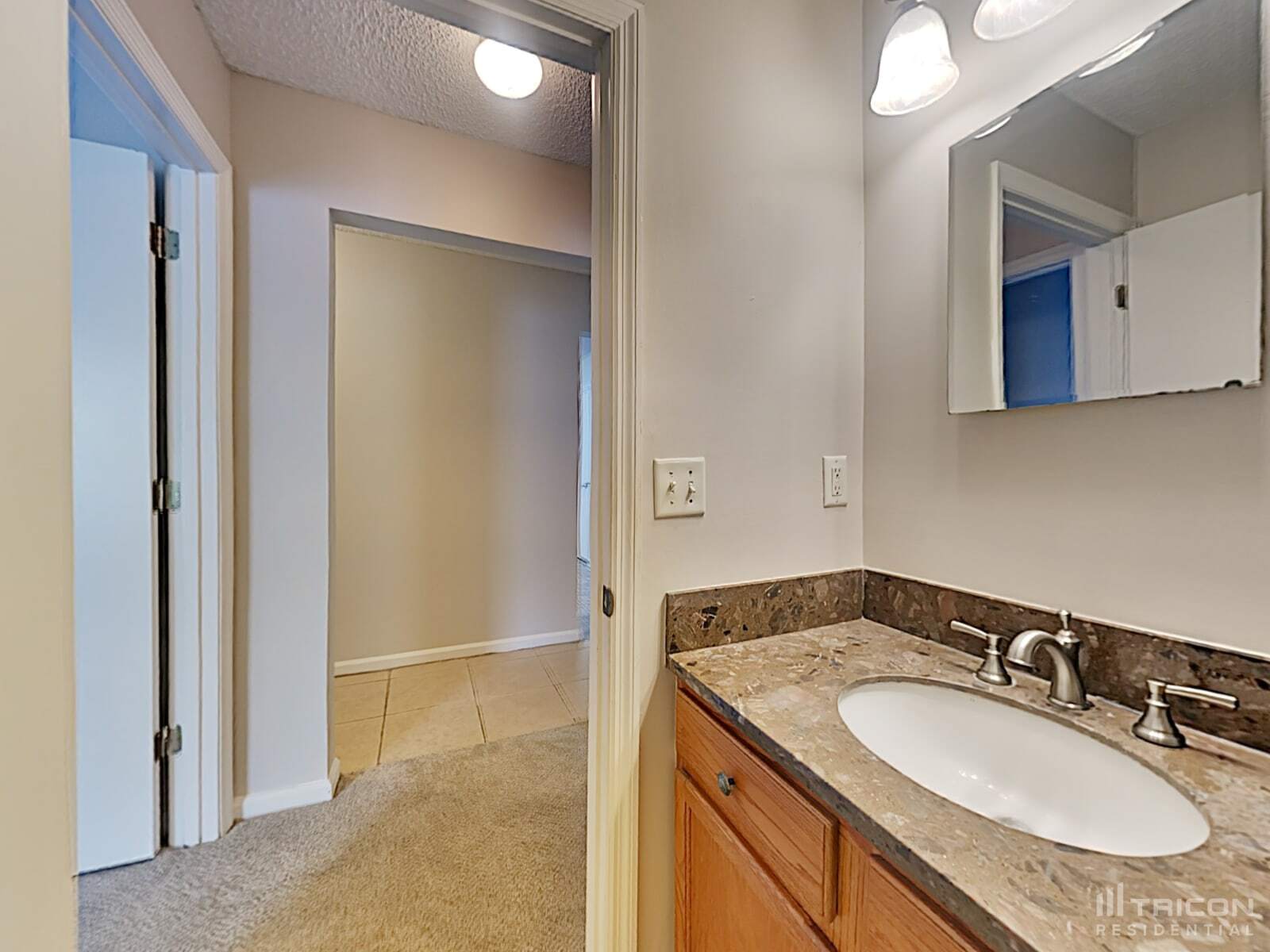 Building Photo - 7944 Cherry Blossom Dr S