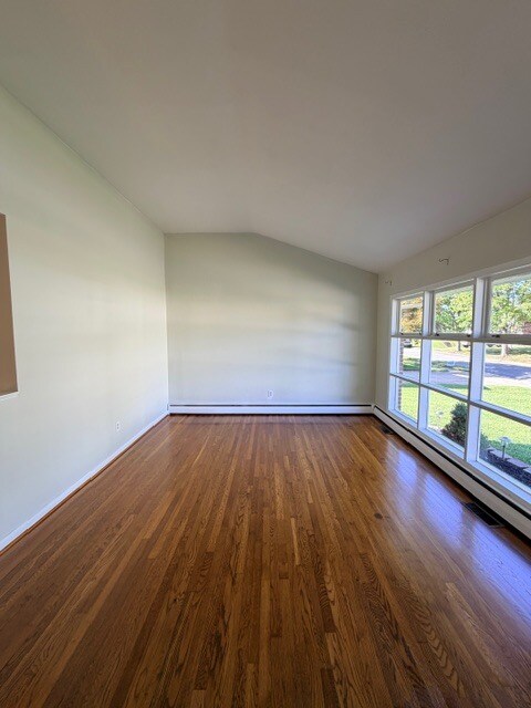 Building Photo - 2404 Mccawber Dr
