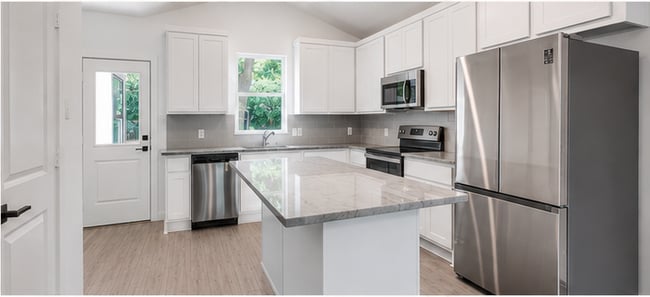 Building Photo - Like-New 3BR/2BA Home on Nearly Half an Acre – Denison, TX