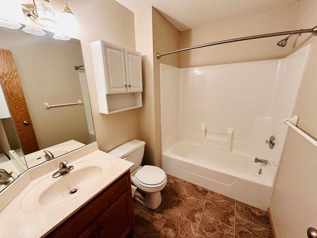 Building Photo - Stunning 6-Bedroom Corner-Lot Home w/ Luxu...