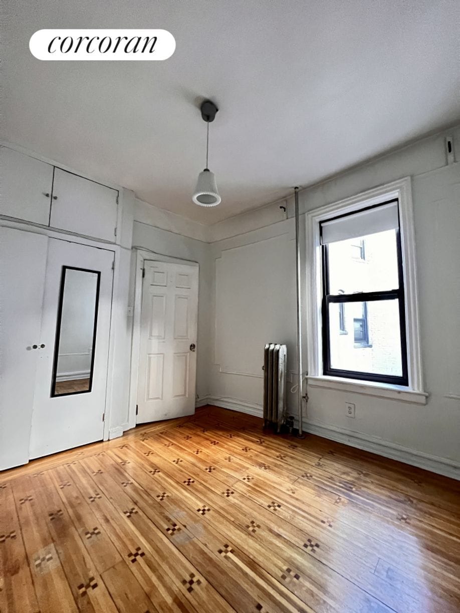 Building Photo - 10 Prospect Park Southwest