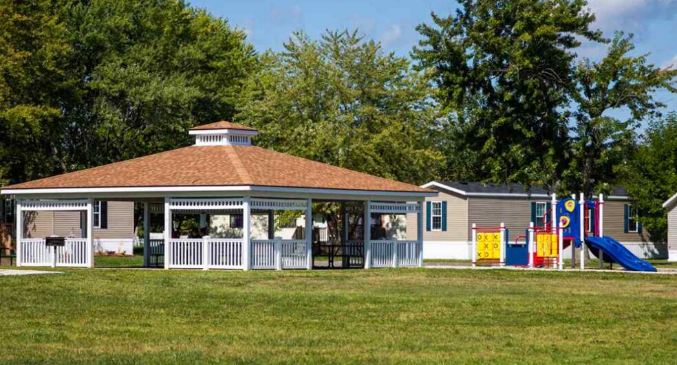 Building Photo - 8049 Harbour Dr