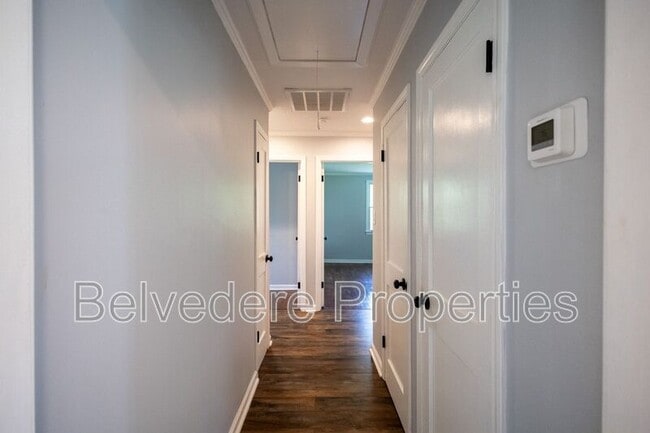 Building Photo - 1109 Cleburne St