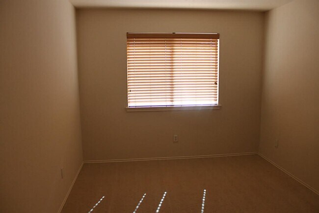 Building Photo - 2502 Balsam Ridge Way