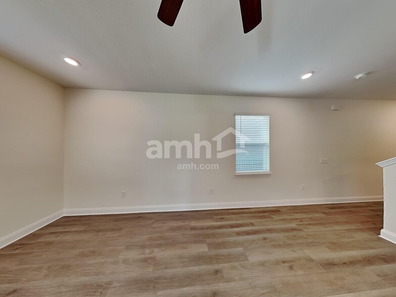 Building Photo - 1068 Grafton Ridge Dr