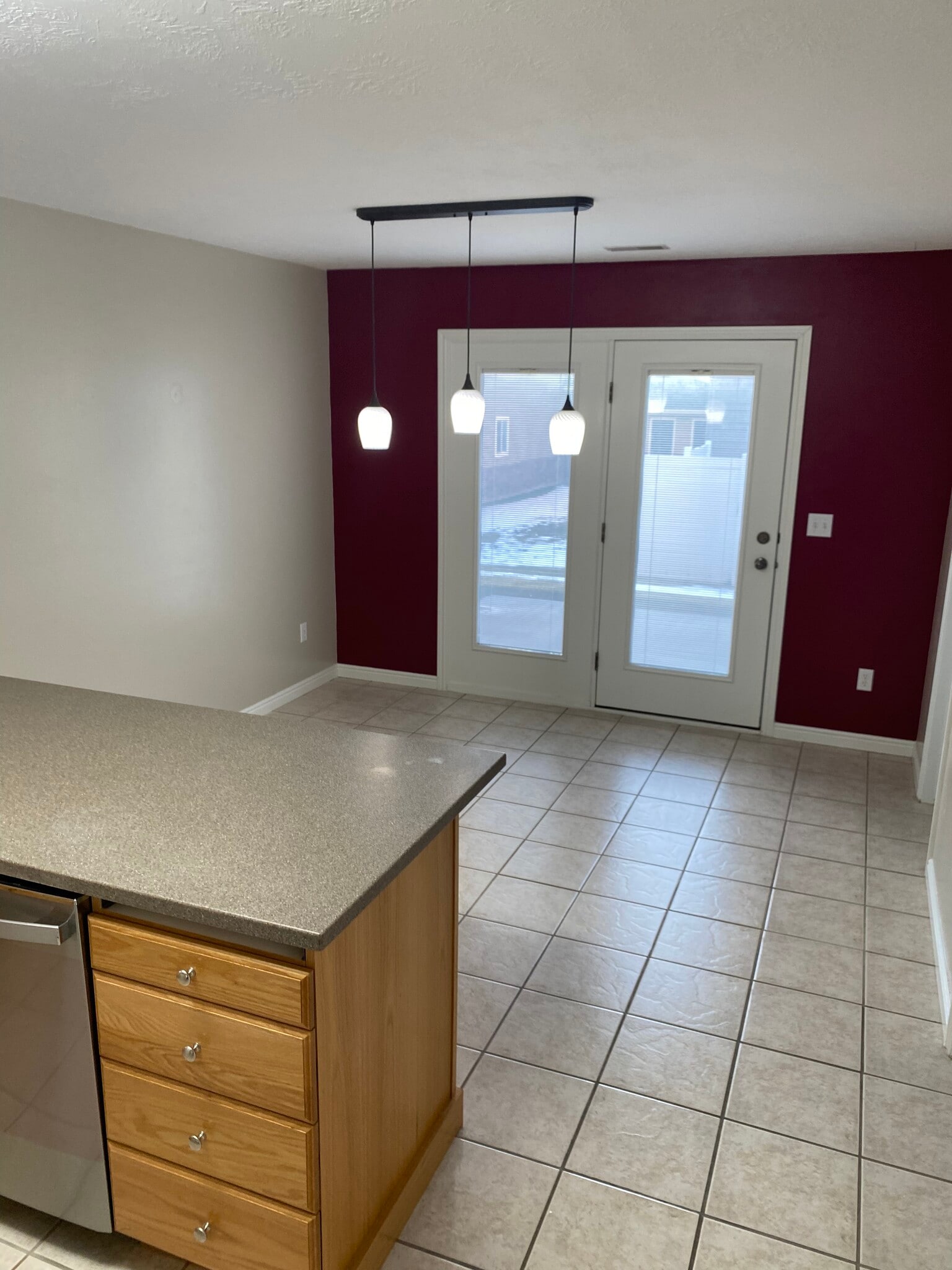 Building Photo - 556 Pheasant Ridge Dr