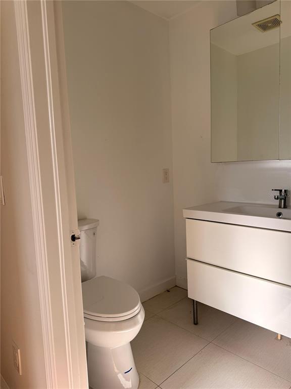 Building Photo - 20428 Harvest Oak Ct