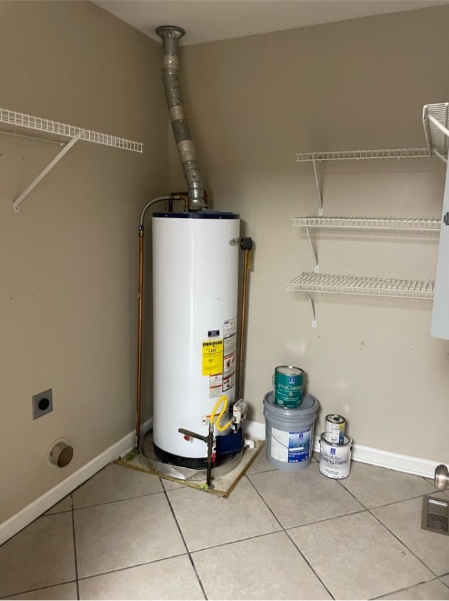 Building Photo - 1008 Corlew Ln