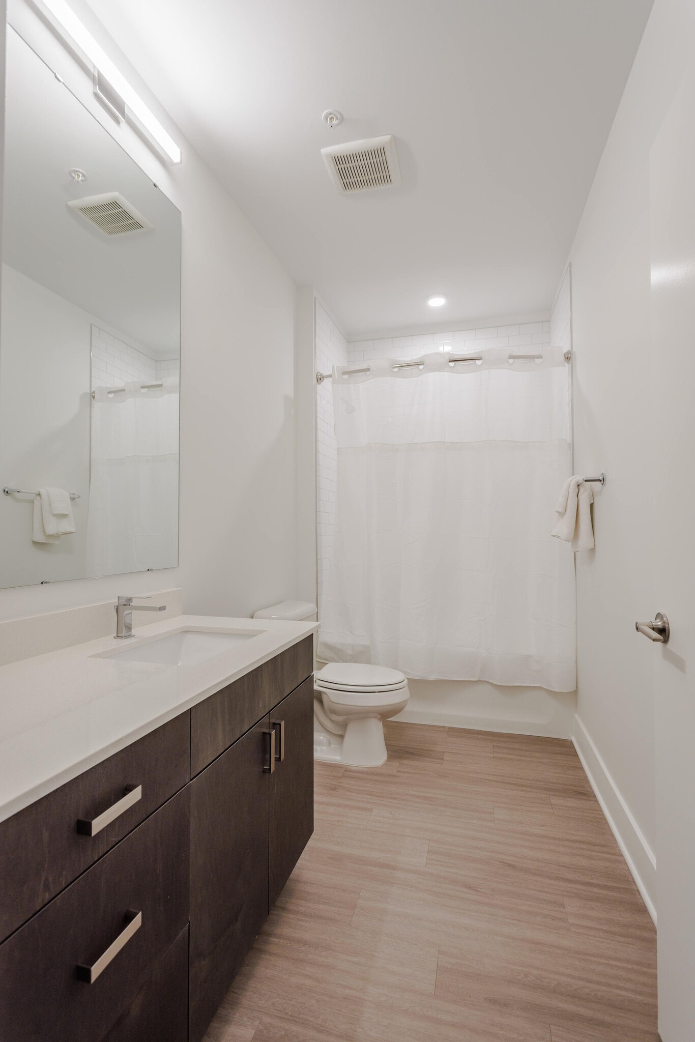 Building Photo - 601 E Pete Rose Wy