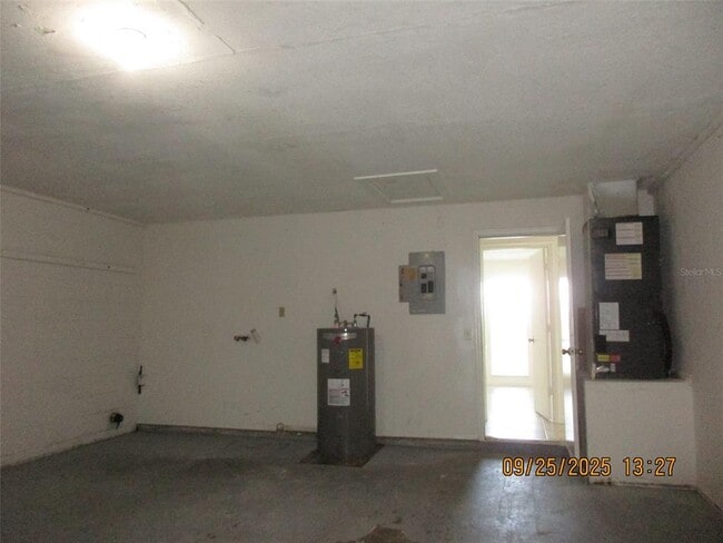 Building Photo - 978 Florida Pkwy