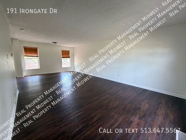 Building Photo - 191 Irongate Dr