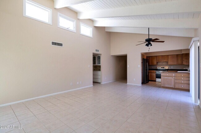 Building Photo - 5526 N 71st St
